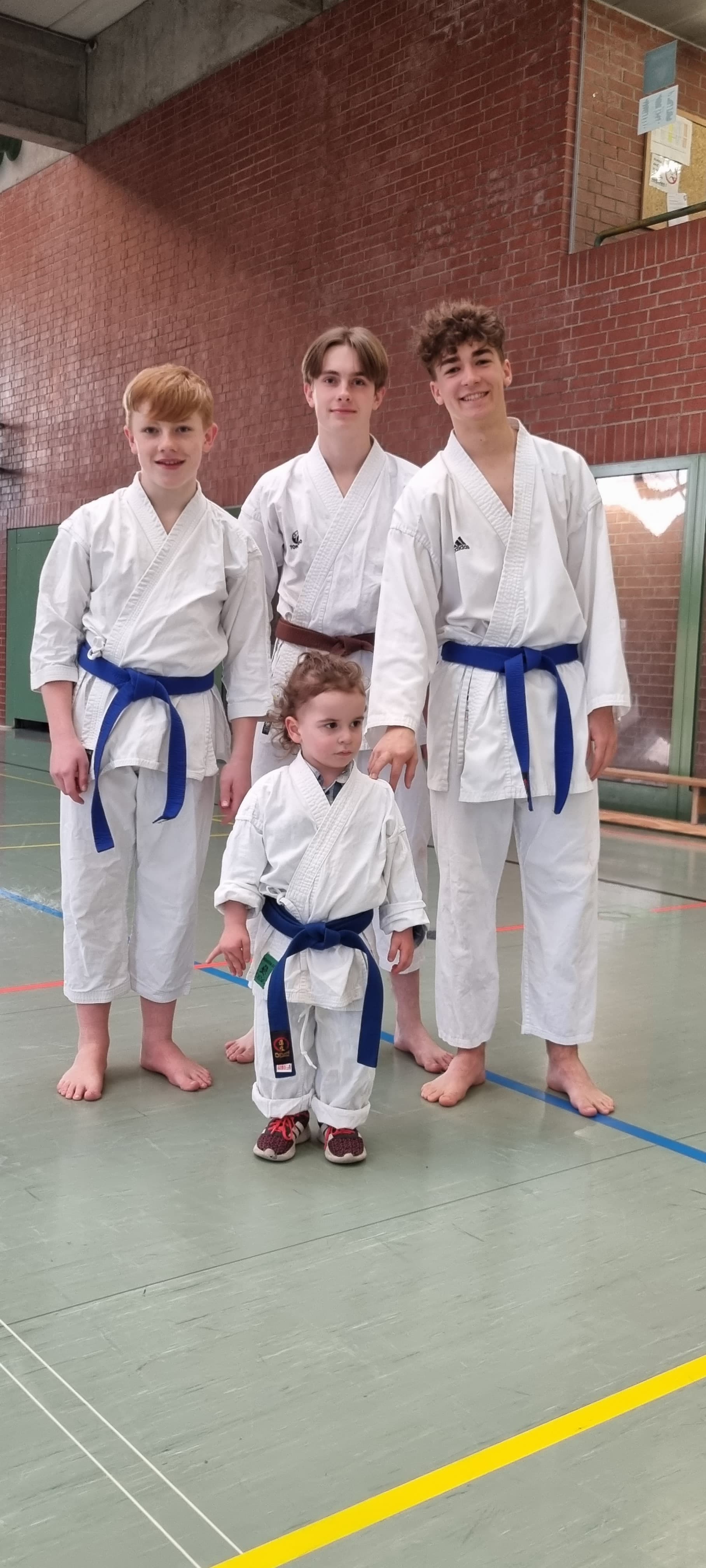 Familie beim Training